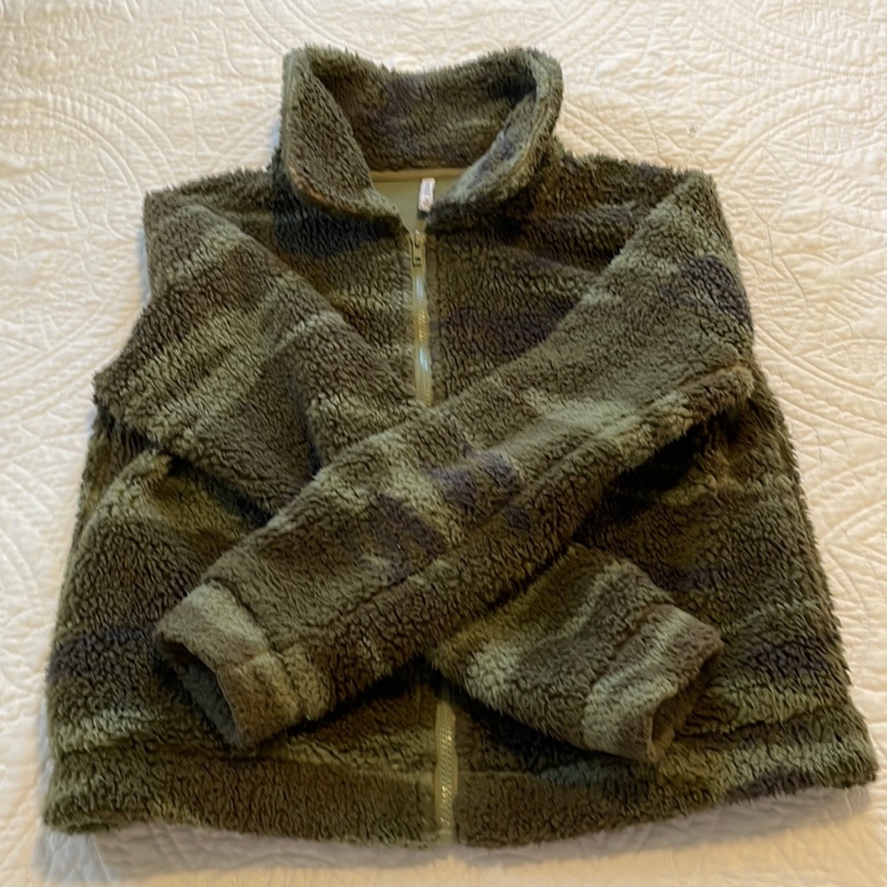 Z Supply Camo Fleece Zip Up Jacket Size Small